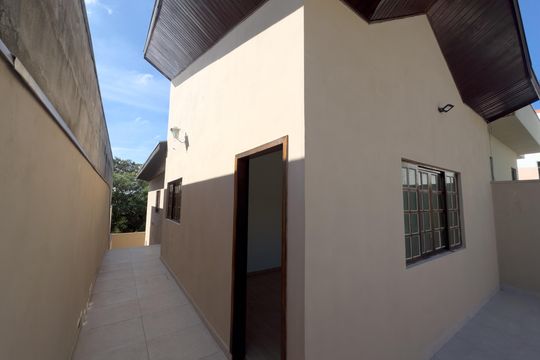 Área externa de casa para alugar com 3 quartos, 150m² em Loteamento Villa Branca, Jacareí