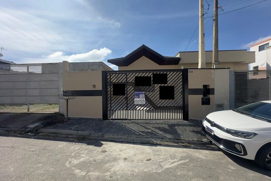 Fachada de casa para alugar com 3 quartos, 150m² em Loteamento Villa Branca, Jacareí