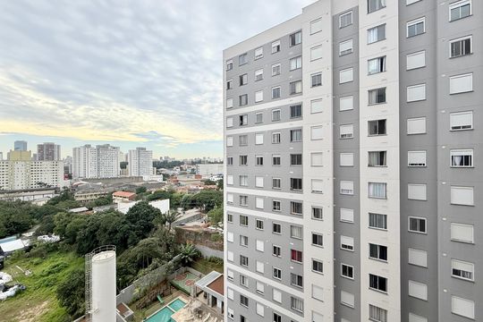 Vista  de apartamento para alugar com 1 quarto, 24m² em Santo Amaro, São Paulo
