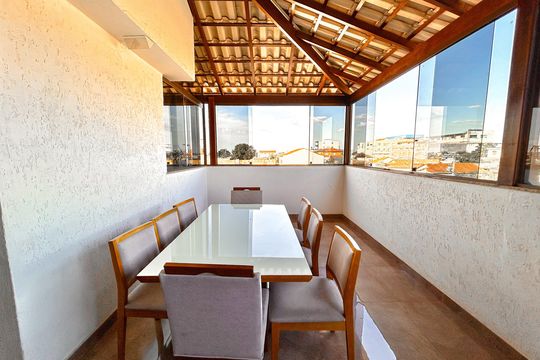 Apartamento à venda com 2 quartos, 105m² em Pedra Azul, Contagem
