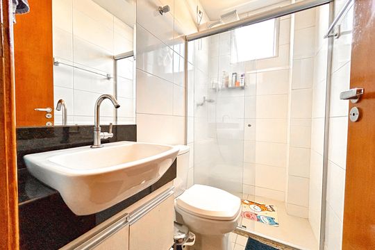 Apartamento à venda com 2 quartos, 105m² em Pedra Azul, Contagem