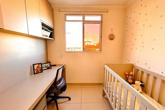Apartamento à venda com 2 quartos, 105m² em Pedra Azul, Contagem