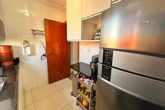 Apartamento à venda com 2 quartos, 105m² em Pedra Azul, Contagem