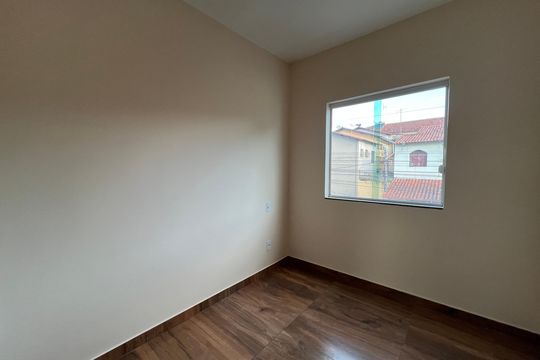 Casa à venda com 3 quartos, 130m² em Copacabana, Belo Horizonte