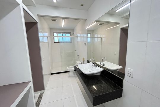 Banheiro do quarto 3 - Suíte de casa para alugar com 4 quartos, 195m² em Honório Gurgel, Rio de Janeiro