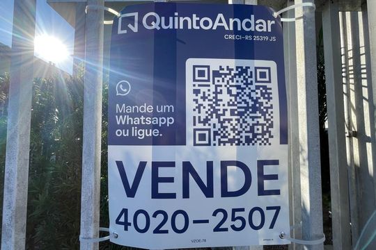 Placa Instalada em 08/07/2026 - Cod.VZOE-78 de apartamento à venda com 2 quartos, 50m² em Santos Dumont, São Leopoldo