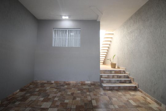 Casa à venda com 3 quartos, 98m² em Vila Jacuí, São Paulo