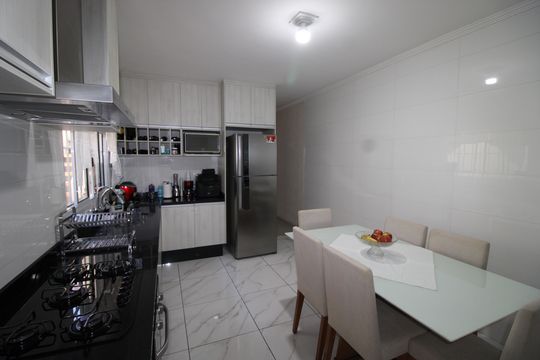 Cozinha de casa à venda com 3 quartos, 98m² em Vila Jacuí, São Paulo