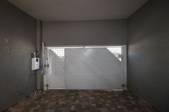 Casa à venda com 3 quartos, 98m² em Vila Jacuí, São Paulo