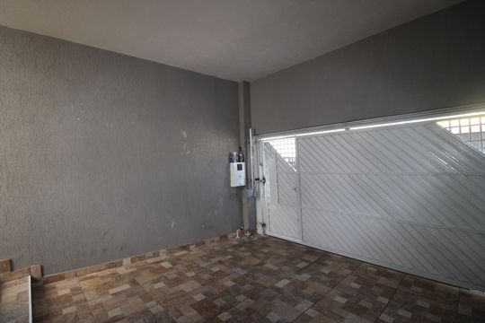 Casa à venda com 3 quartos, 98m² em Vila Jacuí, São Paulo