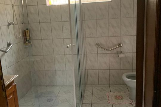 Banheiro de casa à venda com 3 quartos, 168m² em Vila Mariza, São Bernardo do Campo