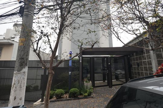Fachada de apartamento à venda com 2 quartos, 73m² em Bosque da Saúde, São Paulo