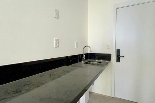 Cozinha de kitnet/studio à venda com 1 quarto, 31m² em Jardim Paulista, São Paulo