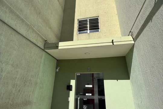 Entrada do Bloco de apartamento para alugar com 2 quartos, 62m² em Cocaia, Guarulhos