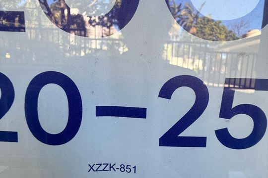 Placa de apartamento para alugar com 2 quartos, 62m² em Cocaia, Guarulhos