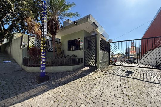 Fachada de apartamento para alugar com 2 quartos, 62m² em Cocaia, Guarulhos