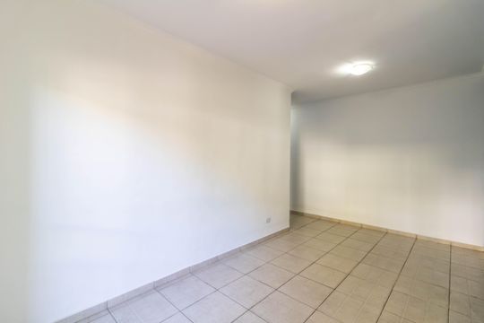 Sala de apartamento para alugar com 2 quartos, 62m² em Cocaia, Guarulhos