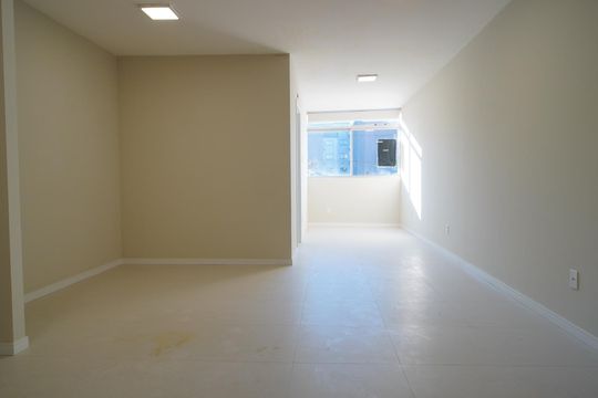 Sala  de apartamento à venda com 1 quarto, 50m² em Passo D’areia, Porto Alegre