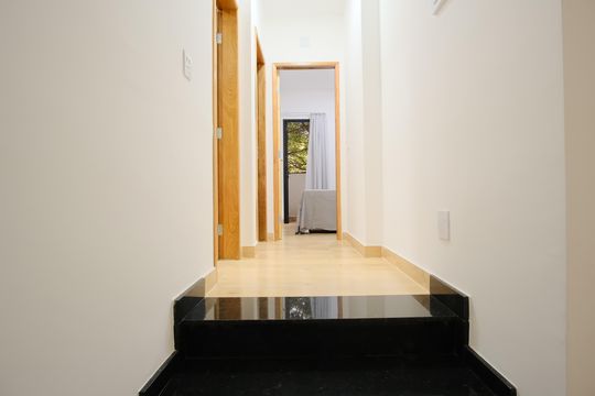 Escada de casa à venda com 3 quartos, 127m² em Chácara Santo Antônio (zona Leste), São Paulo