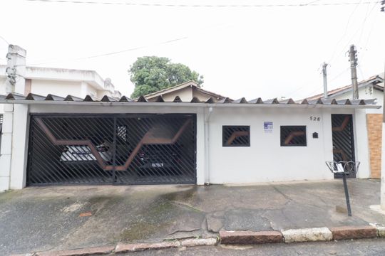 Fachada de casa à venda com 3 quartos, 380m² em Iapi, Osasco