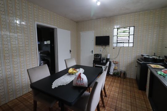 Cozinha de casa à venda com 3 quartos, 380m² em Iapi, Osasco