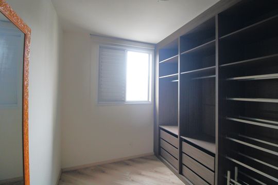 Apartamento à venda com 2 quartos, 47m² em Vila Inglesa, São Paulo
