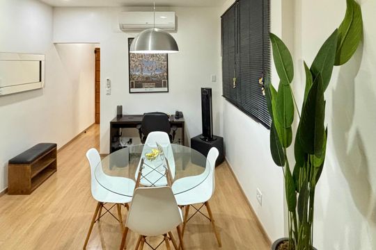 Apartamento para alugar com 1 quarto, 50m² em Copacabana, Rio de Janeiro