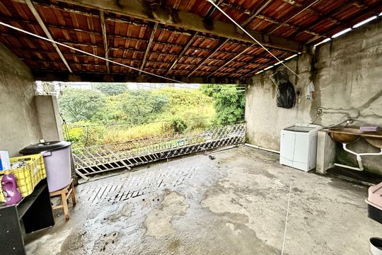 Varanda de casa à venda com 6 quartos, 210m² em Cidade Líder, São Paulo