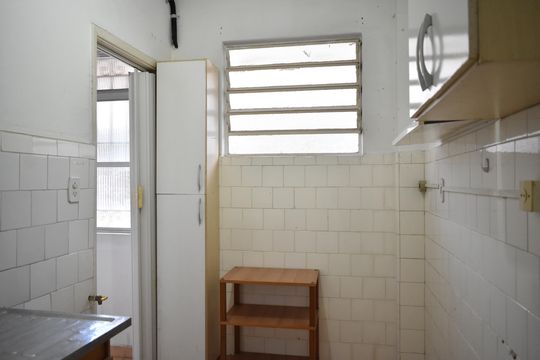 Cozinha de apartamento para alugar com 1 quarto, 52m² em Vila Clementino , São Paulo