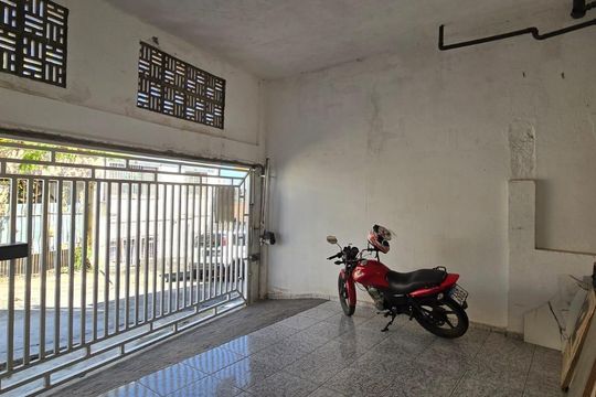 Garagem de casa à venda com 1 quarto, 140m² em Jardim do Papai, Guarulhos