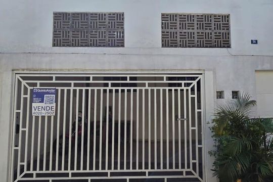 Fachada de casa à venda com 1 quarto, 140m² em Jardim do Papai, Guarulhos