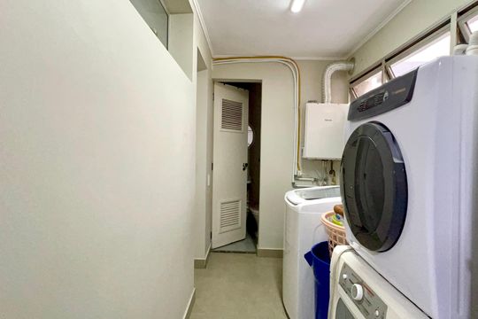 Área de Serviço de apartamento à venda com 3 quartos, 170m² em Jardim Paulista, São Paulo