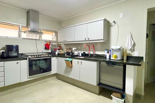 Cozinha de apartamento à venda com 3 quartos, 170m² em Jardim Paulista, São Paulo