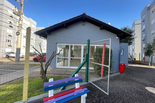 Apartamento à venda com 3 quartos, 69m² em Industrial, Novo Hamburgo