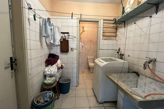 Área de serviço de casa à venda com 4 quartos, 202m² em Parque Jabaquara, São Paulo