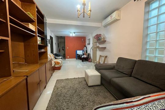 Sala de casa à venda com 4 quartos, 202m² em Parque Jabaquara, São Paulo