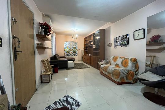 Sala de casa à venda com 4 quartos, 202m² em Parque Jabaquara, São Paulo
