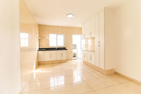 Casa de Condomínio para alugar com 2 quartos, 51m² em Jardim Lourdes, Ferraz de Vasconcelos