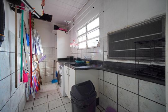 Lavanderia de casa para alugar com 2 quartos, 130m² em Balneario, Florianópolis