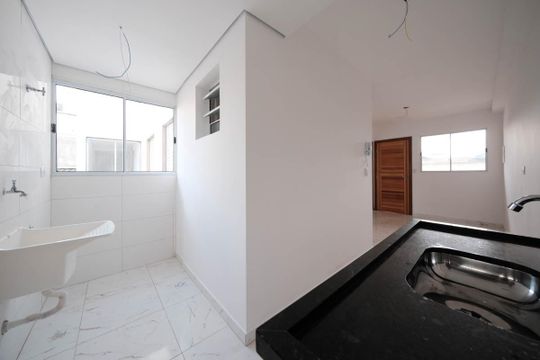 Sala/Cozinha de apartamento à venda com 2 quartos, 37m² em Vila Guilhermina, São Paulo