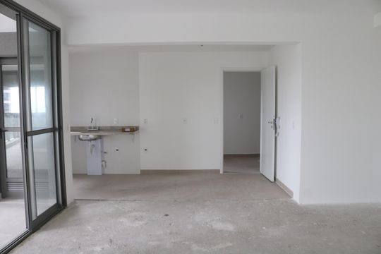 Sala de apartamento à venda com 3 quartos, 136m² em Água Branca, São Paulo