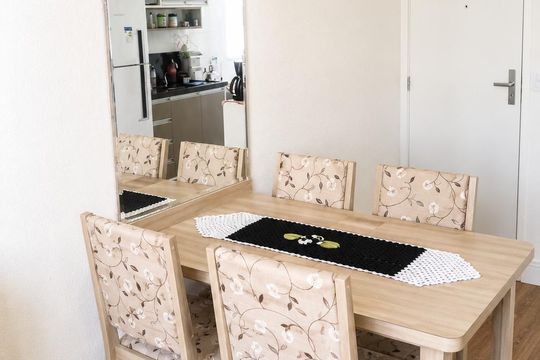 Sala de apartamento para alugar com 1 quarto, 49m² em Mário Quintana, Porto Alegre