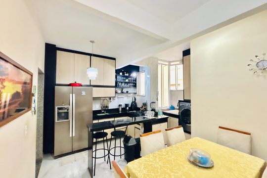 Apartamento à venda com 3 quartos, 100m² em Copacabana, Rio de Janeiro
