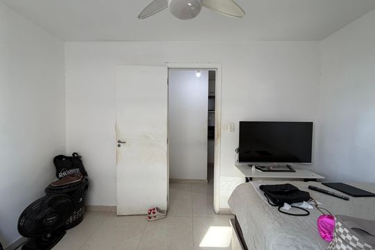 Quarto de apartamento à venda com 1 quarto, 37m² em Taquara, Rio de Janeiro