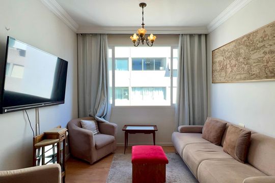 Sala de TV de apartamento à venda com 2 quartos, 109m² em Paraíso, São Paulo