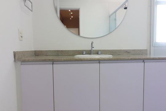 Suíte 1 Banheiro  de apartamento para alugar com 3 quartos, 156m² em Baeta Neves, São Bernardo do Campo