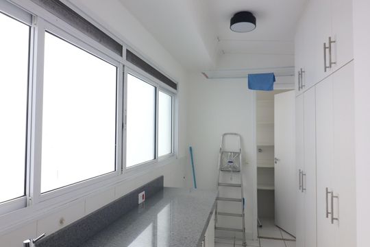 Área de Serviço de apartamento para alugar com 3 quartos, 156m² em Baeta Neves, São Bernardo do Campo