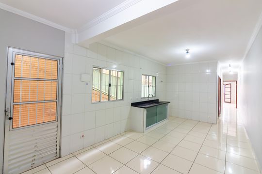 Casa para alugar com 3 quartos, 75m² em Ayrosa, Osasco