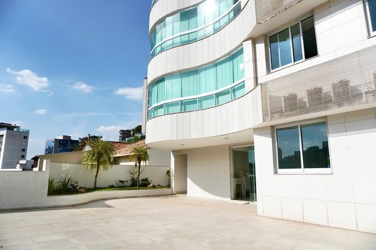 Área comum de apartamento à venda com 4 quartos, 184m² em Santa Lúcia, Belo Horizonte