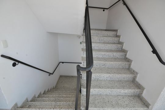 Escada de apartamento à venda com 2 quartos, 38m² em Vila Medeiros, São Paulo